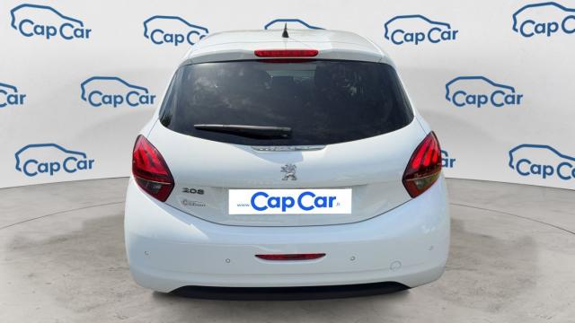 Peugeot 208 image 2