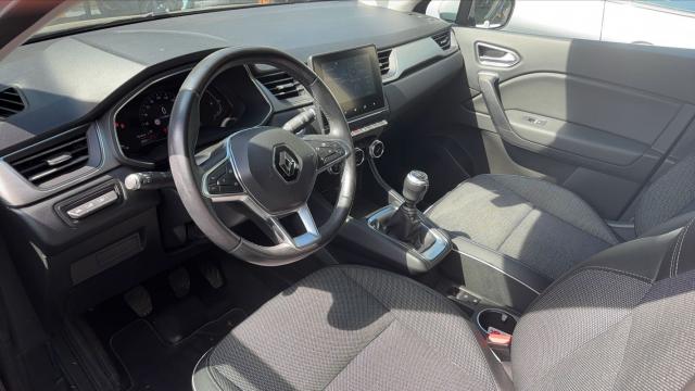 Renault Captur image 2