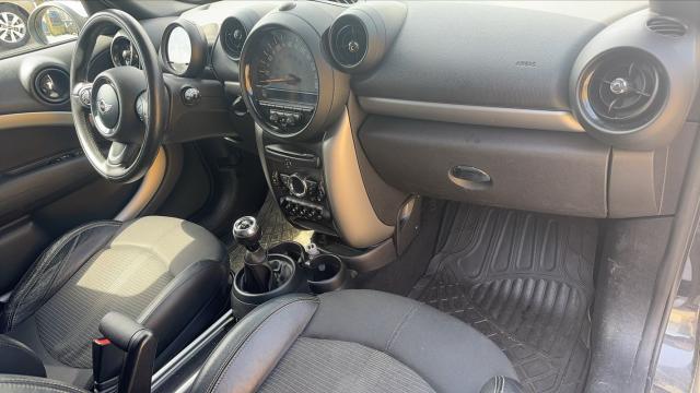 Mini Countryman image 3