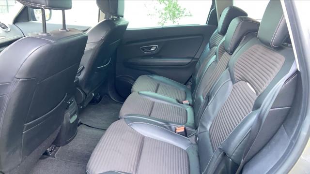 Renault Scénic image 1