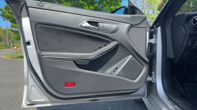 Mercedes Benz Classe Cla image 2