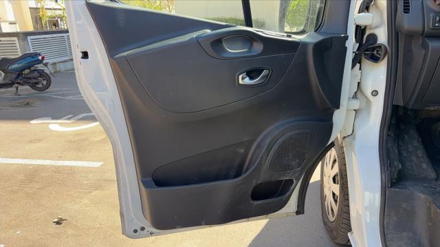 Renault Trafic image 6