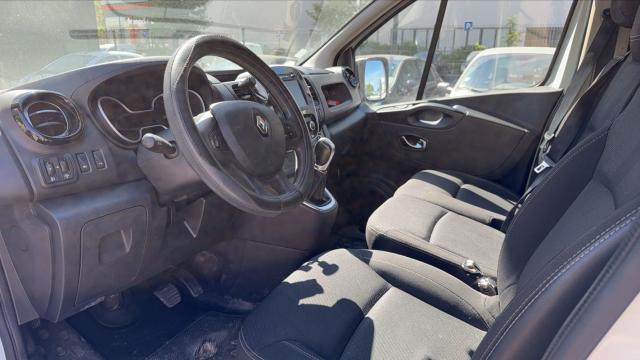 Renault Trafic image 3