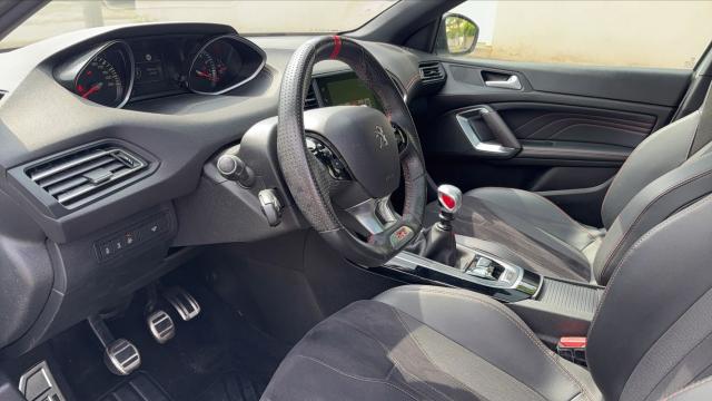 Peugeot 308 image 6