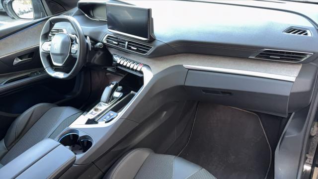 Peugeot 3008 image 4