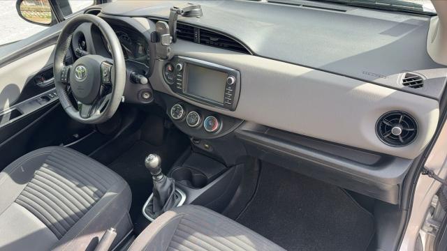 Toyota Yaris image 3