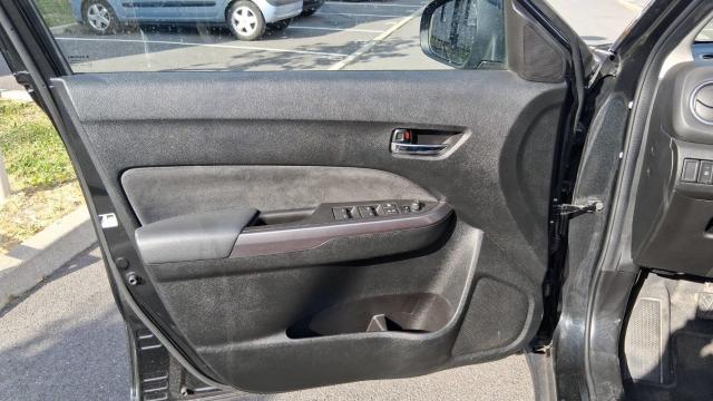 Suzuki Vitara image 3