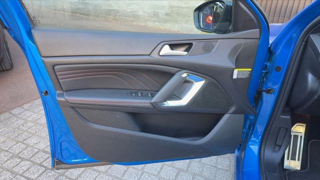 Peugeot 308 image 7