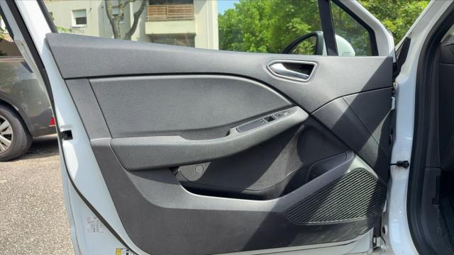 Renault Clio image 5