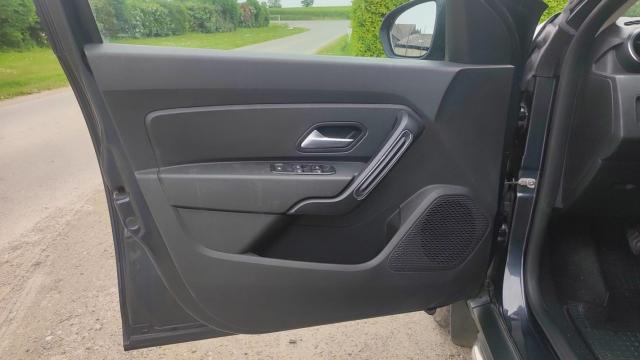 Dacia Duster image 6