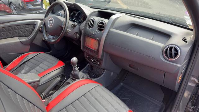 Dacia Duster image 6