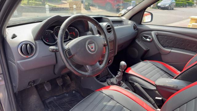 Dacia Duster image 2