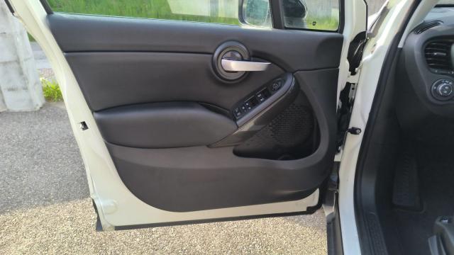 Fiat 500x image 1