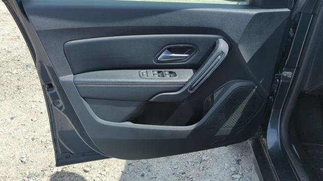Dacia Duster image 1