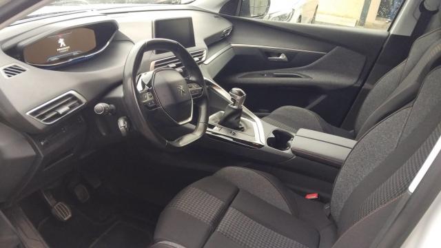 Peugeot 3008 image 6