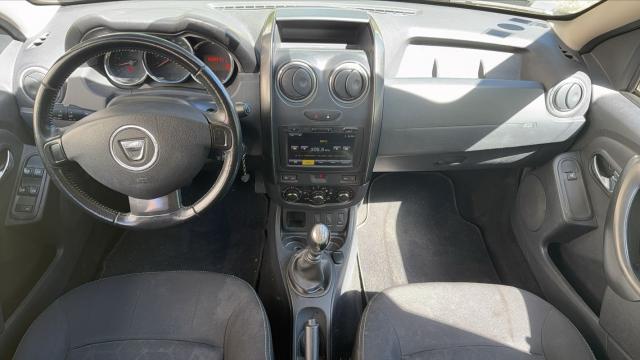 Dacia Duster image 1