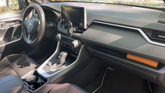 Toyota Rav4 image 6