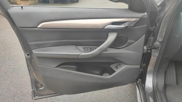 Bmw X1 image 8