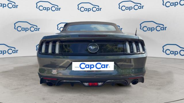 Ford Mustang image 9