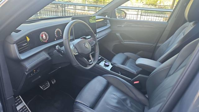 Volkswagen Tayron image 3