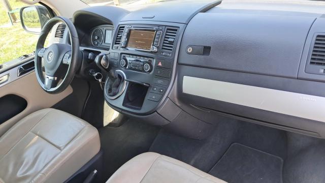 Volkswagen Multivan image 8
