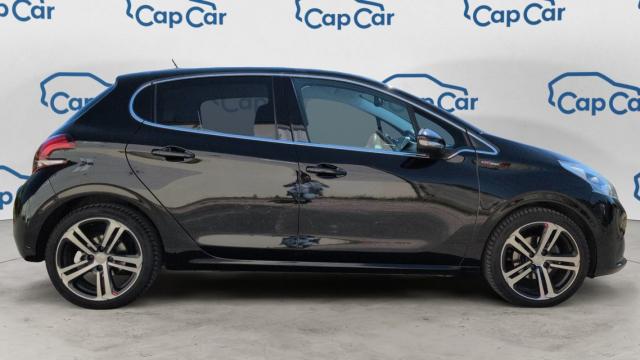 Peugeot 208 image 8