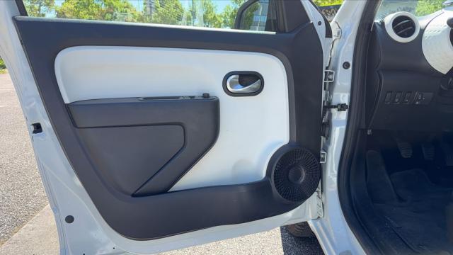 Renault Twingo image 2
