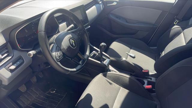 Renault Clio image 8