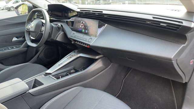 Peugeot 308 image 3