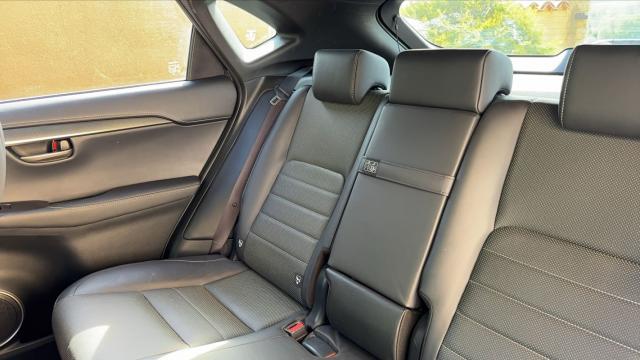 Lexus Nx 300h image 7