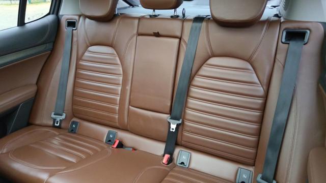 Alfa Romeo Stelvio image 7