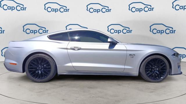 Ford Mustang image 8