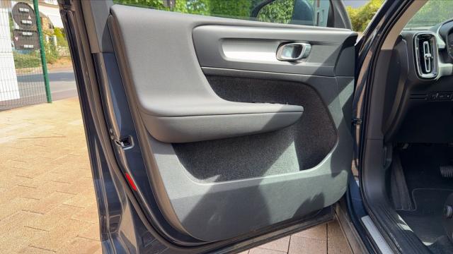 Volvo Xc40 image 5
