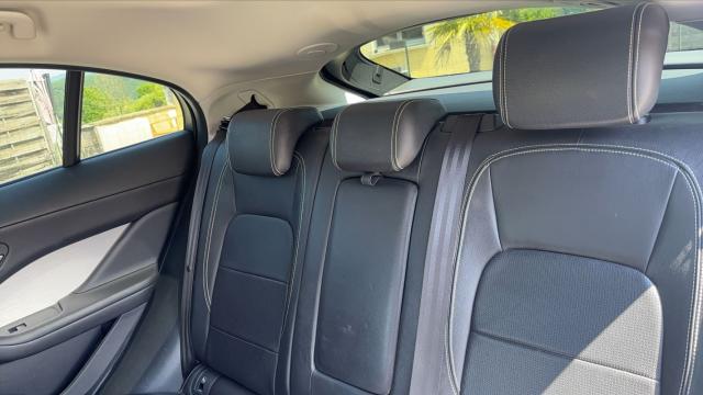 Jaguar I-Pace image 8
