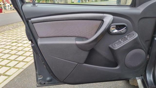 Dacia Duster image 3