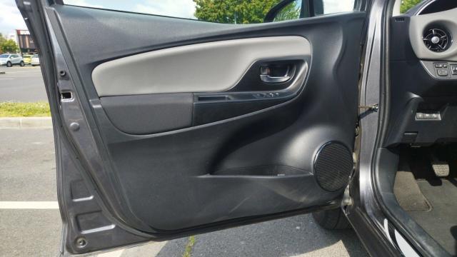 Toyota Yaris image 6