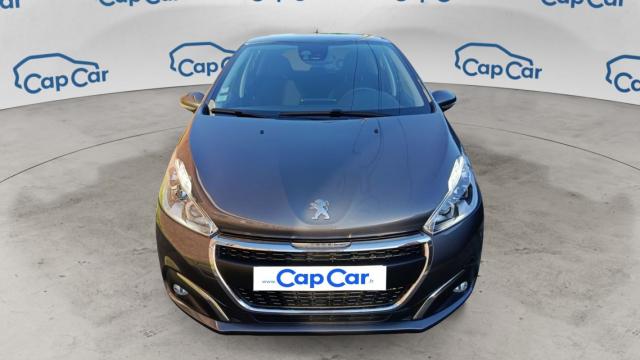 Peugeot 208 image 6
