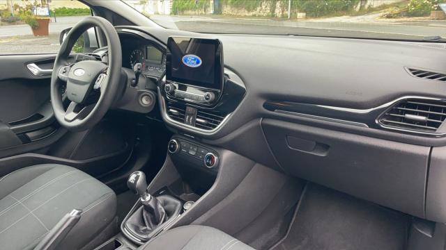 Ford Fiesta image 5