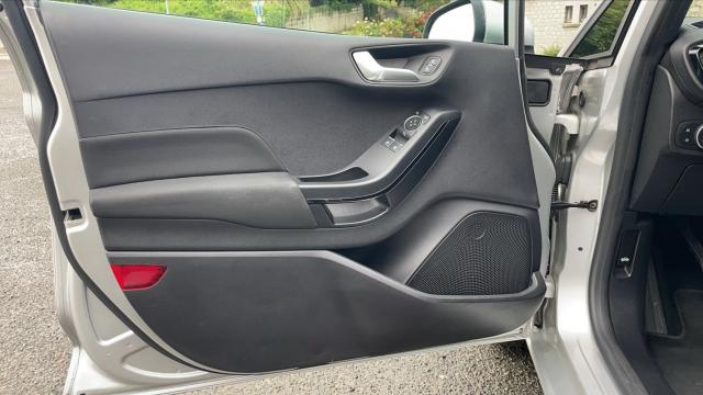 Ford Fiesta image 7