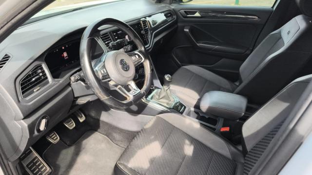 Volkswagen T-Roc image 3