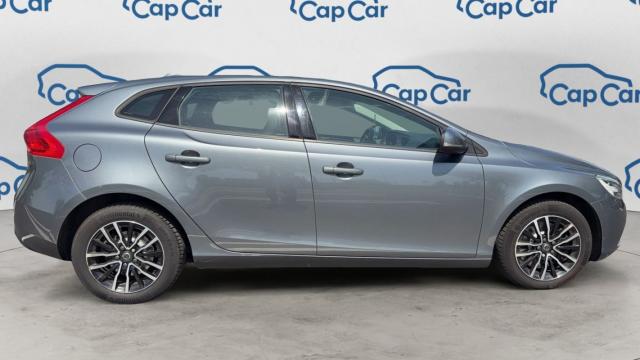 Volvo V40 image 9