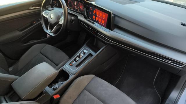 Volkswagen Golf image 6