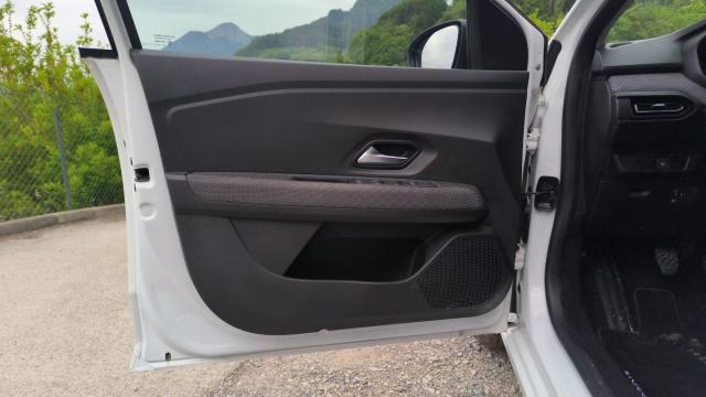 Dacia Sandero image 3