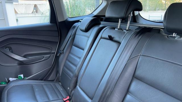 Ford Kuga image 4