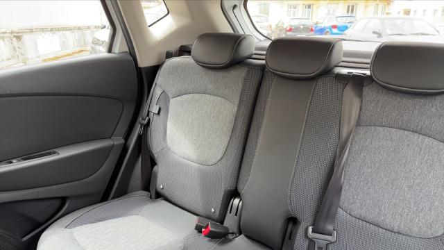 Renault Captur image 1