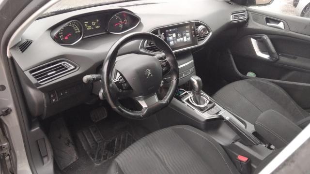 Peugeot 308 image 3