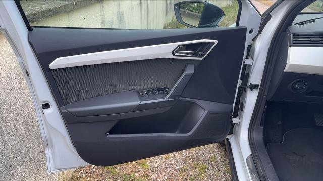 Seat Arona image 8