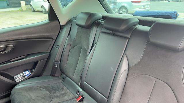 Seat Leon image 3