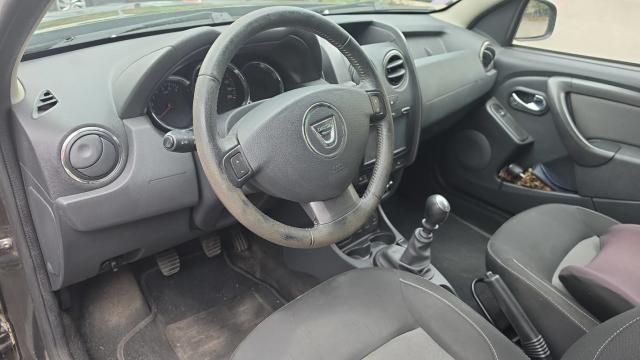 Dacia Duster image 8