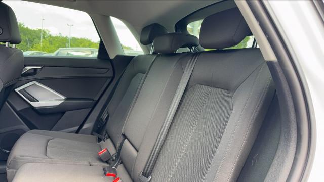 Audi Q3 image 7